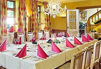 Romantik Friederikenhof Restaurant & Hotel 4*
