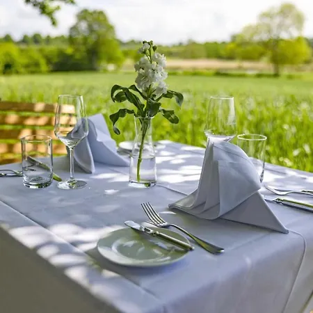 Romantik Friederikenhof Restaurant & فندق