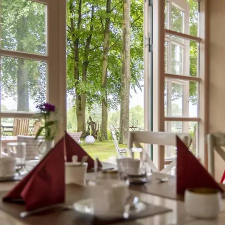 Romantik Friederikenhof Restaurant & 4*